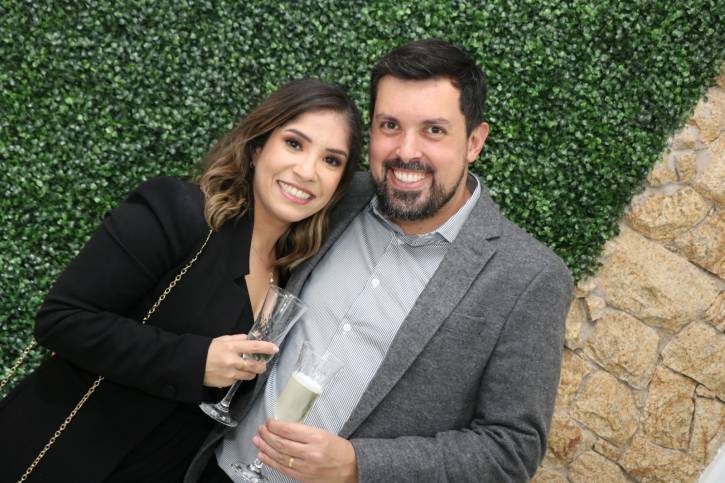 Vivi y Lucas - Kids Mind